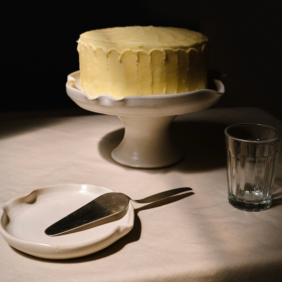 Flow Cake / Fruit Stand