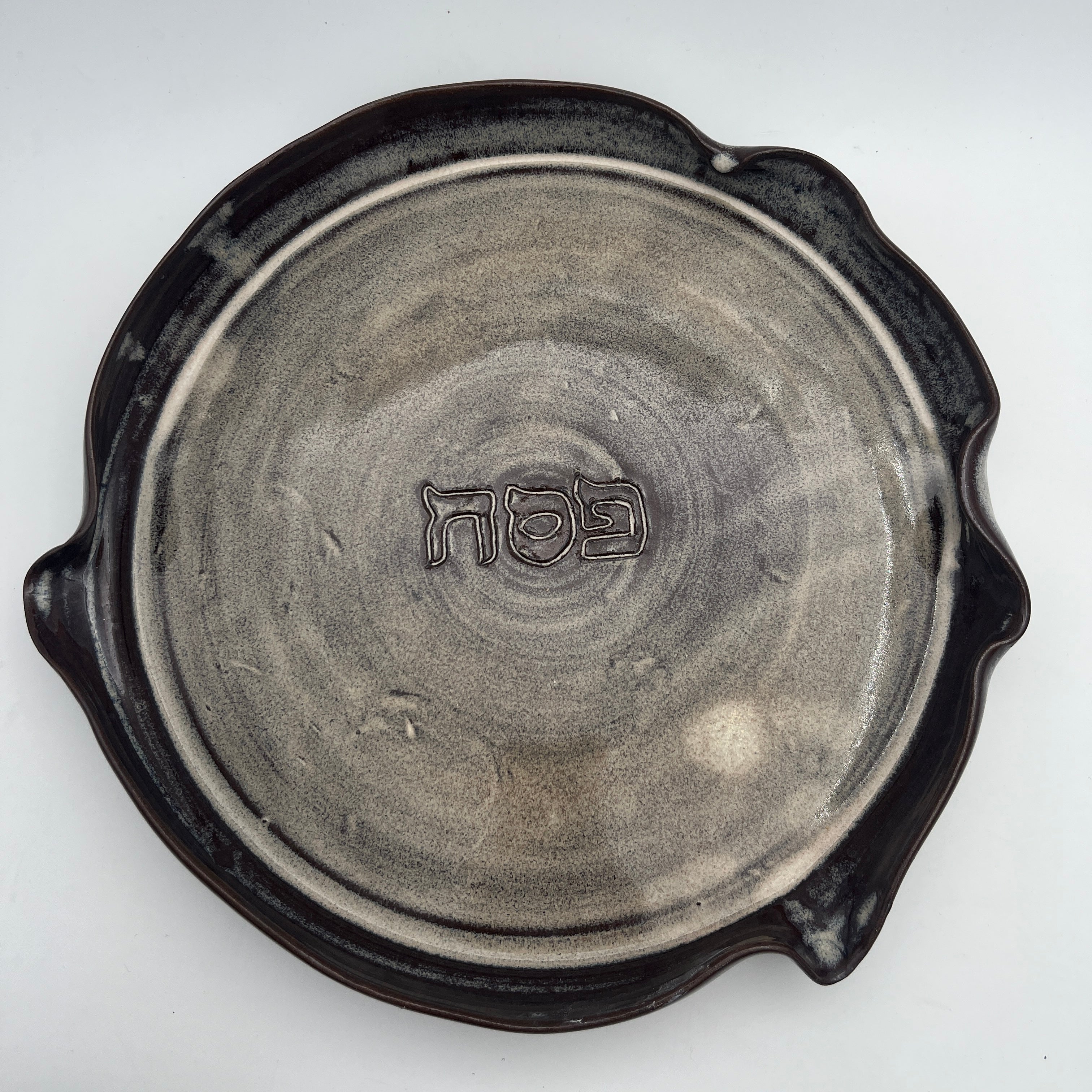 "Flow" Passover Set