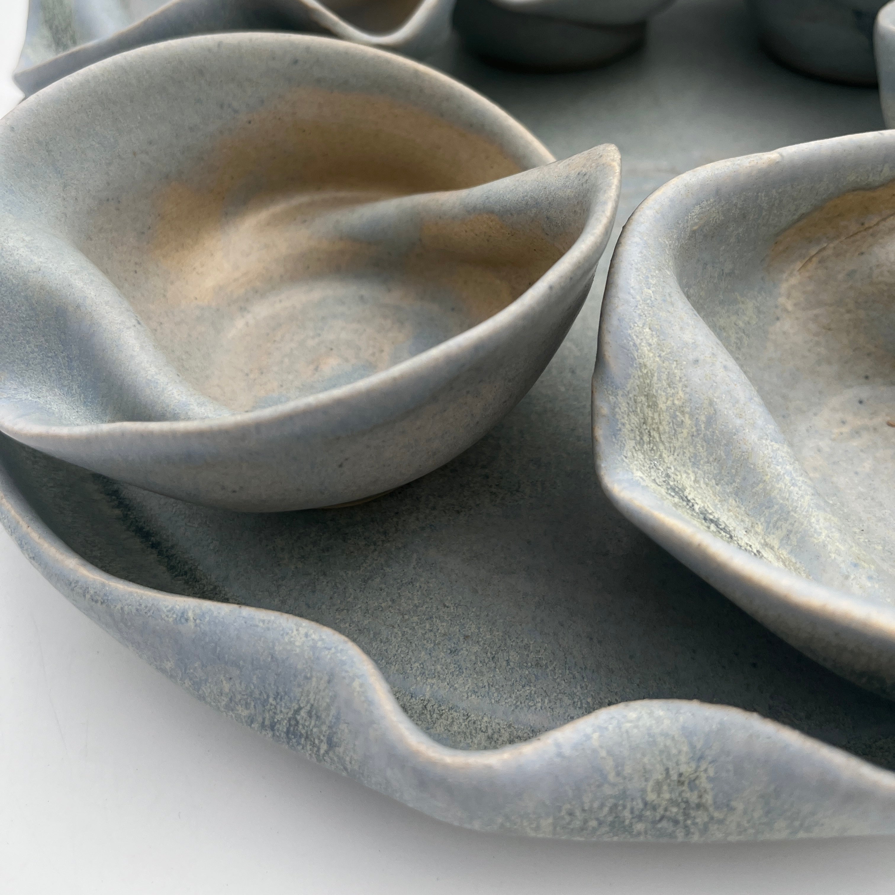 "Flow" Passover Set