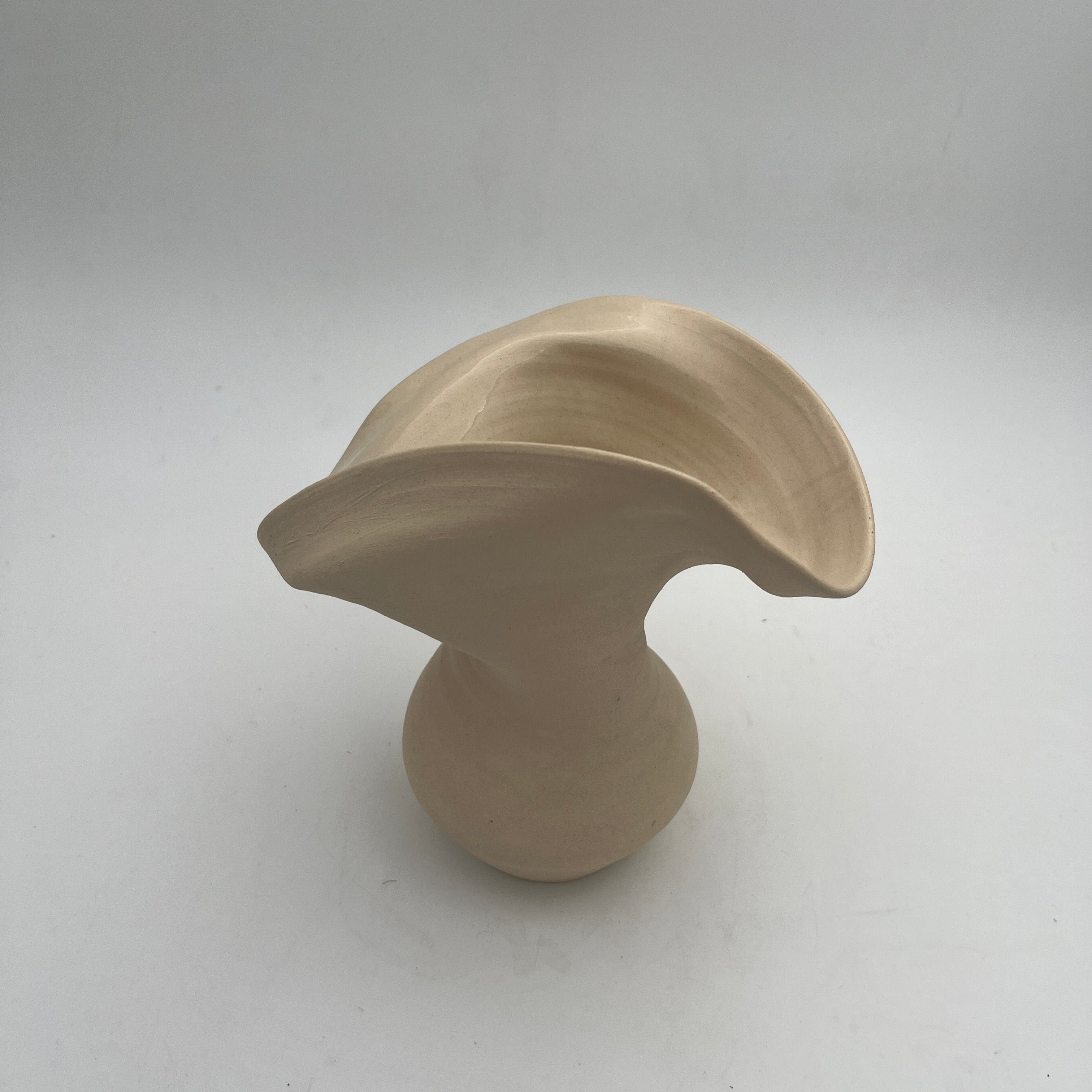 "Flow" Vase Beige