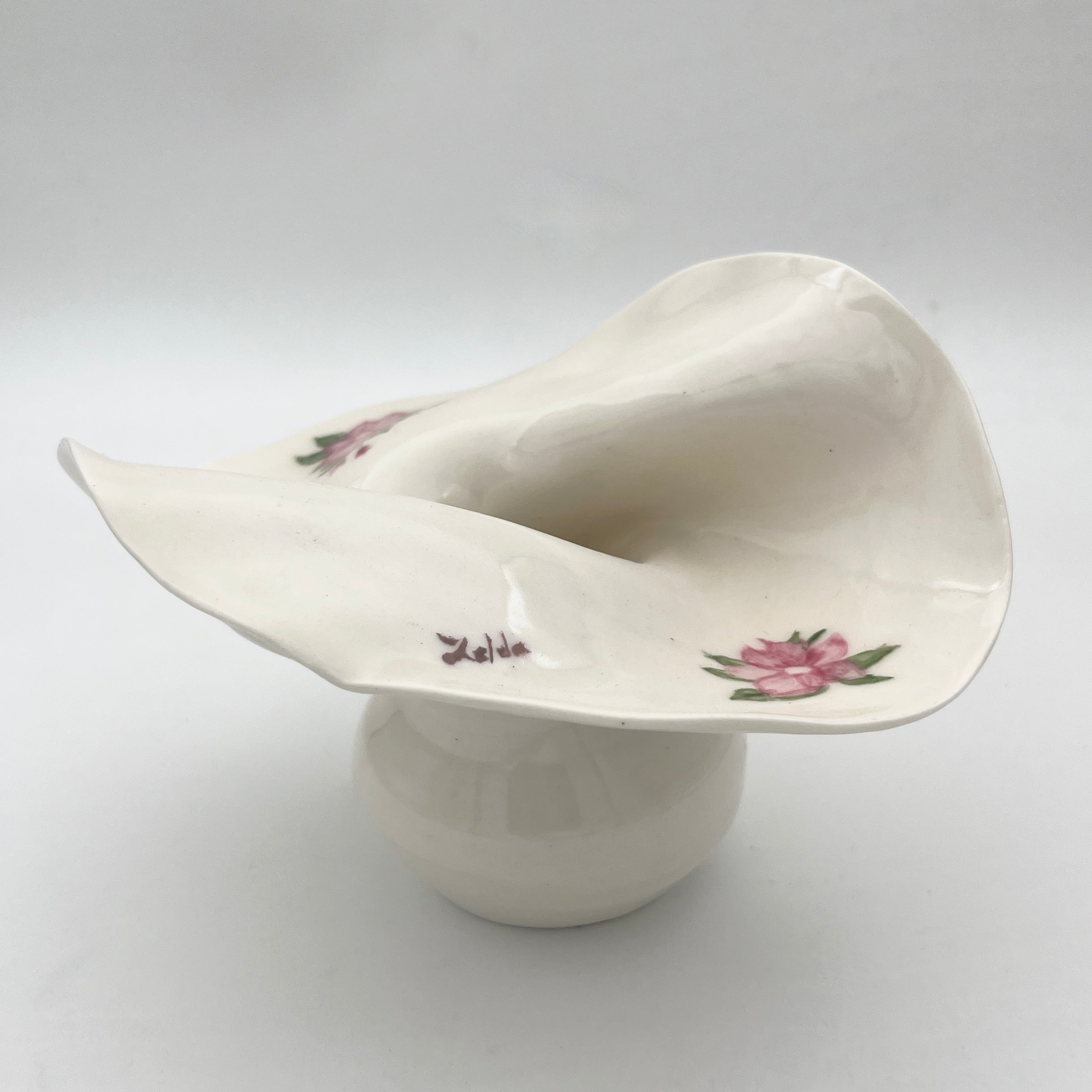 Melani x Zelda - Small Flow Vase