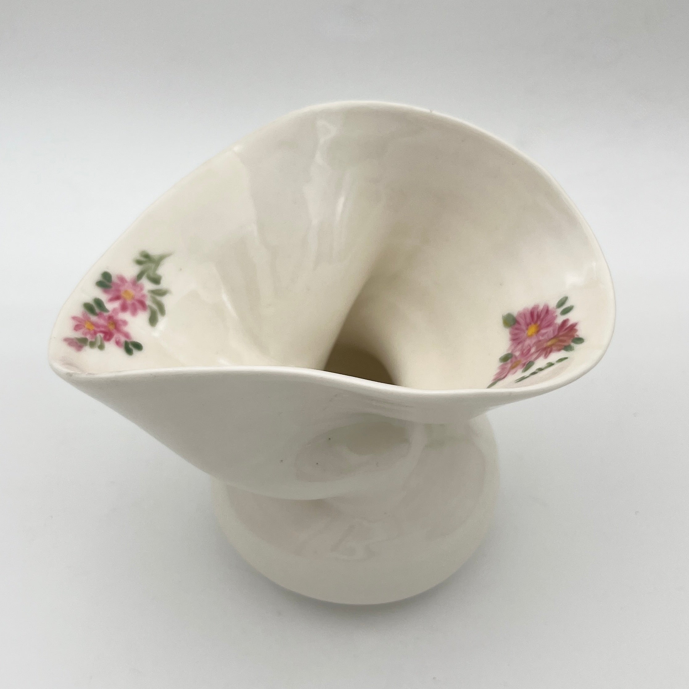 Melani x Zelda - Small Flow Vase