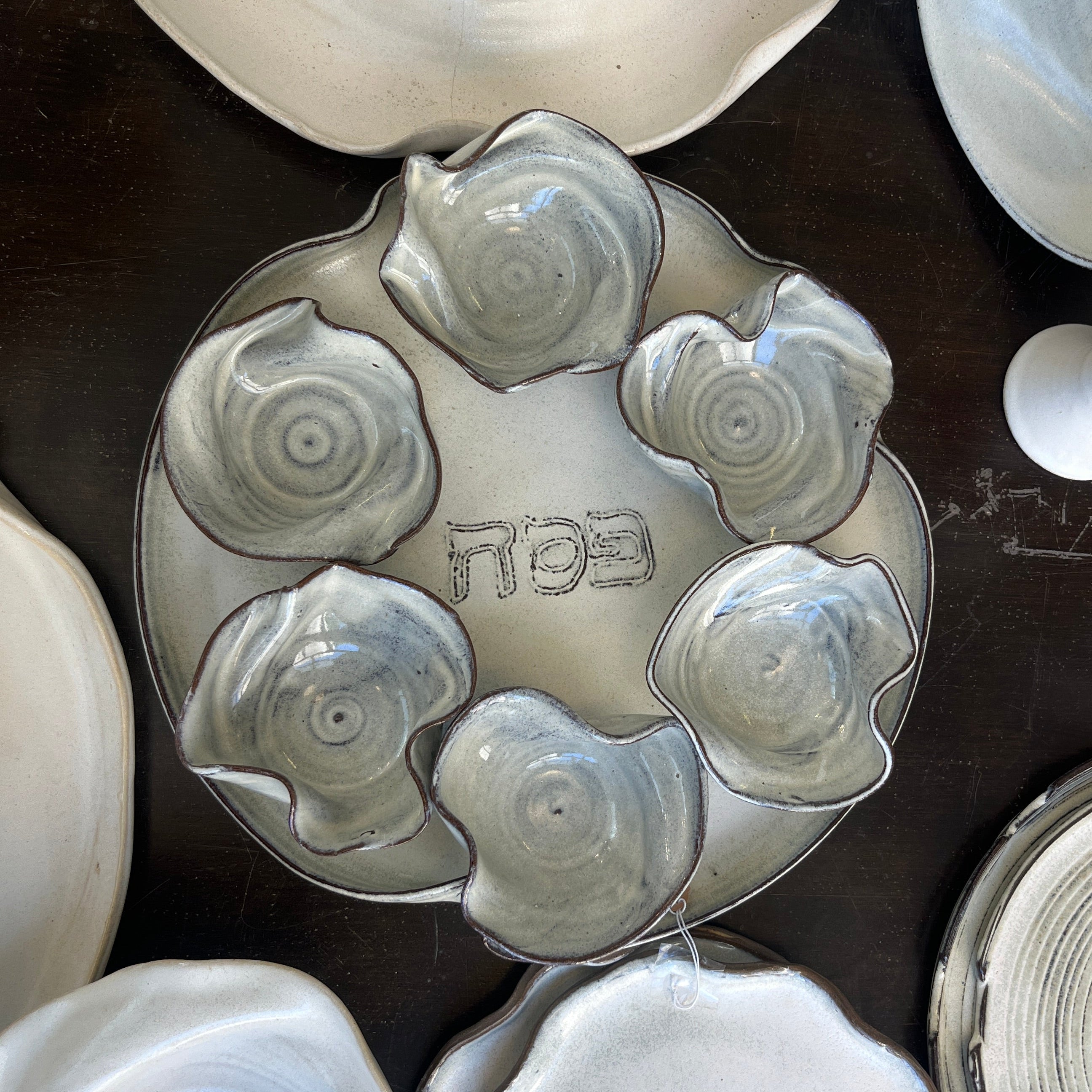 סט פסח " Flow "