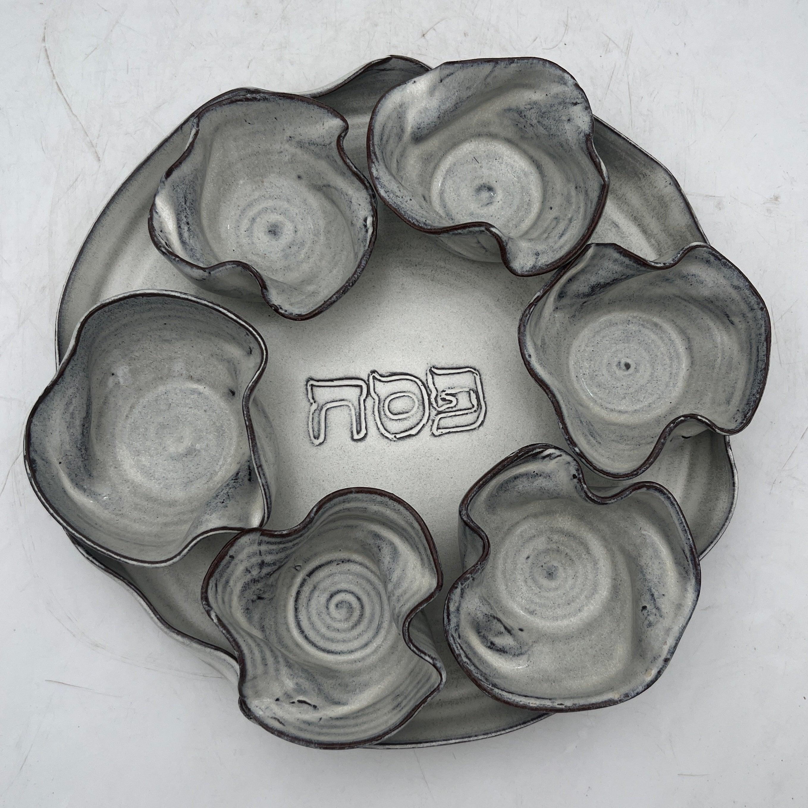 סט פסח " Flow "